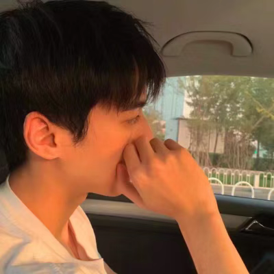 2024最新霸氣高科技產(chǎn)品圖片首發(fā)，引領(lǐng)未來(lái)風(fēng)潮，超凡生活體驗(yàn)