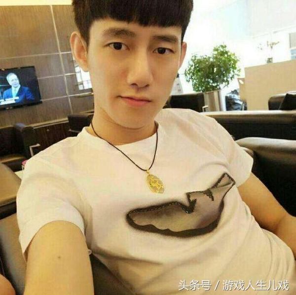 阿哲最新動(dòng)態(tài)揭秘，探索前沿，潮流引領(lǐng)者