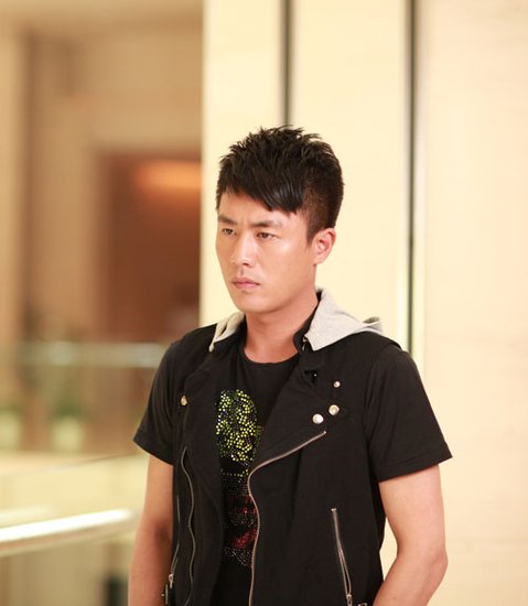 杜淳最新發(fā)型揭秘，巷弄深處的時尚秘密