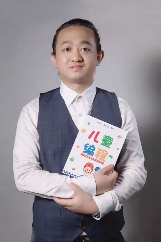 葉正喬最新,葉正喬最新動(dòng)態(tài)????，帶你領(lǐng)略不一樣的風(fēng)采！