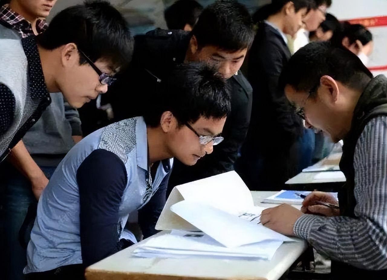 鐵路薪資改革邁入新時代，科技重塑未來，最新動態(tài)揭示變革趨勢