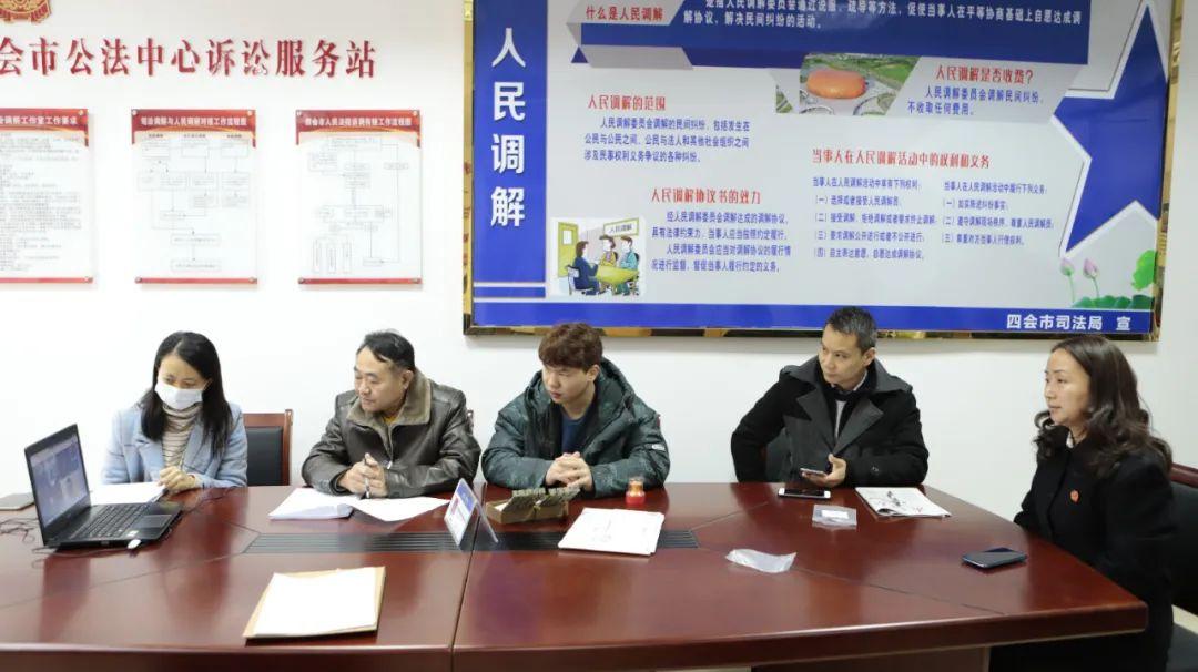 美美金融資訊，深度解析金融資訊的利弊與影響