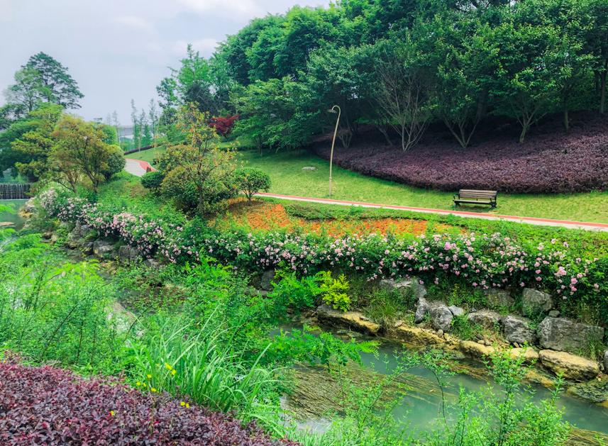 貴陽樓市最新動態(tài)，與自然美景的邂逅，探尋內(nèi)心寧靜的居所