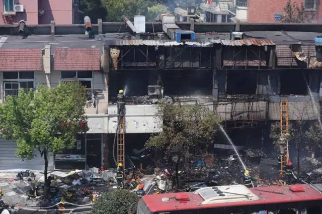 杭州爆炸事件最新圖片，溫馨日常小故事回顧
