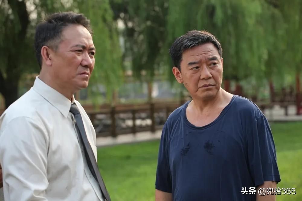 最新打人視頻直播背后的真相與深思，揭示現(xiàn)象引人深思