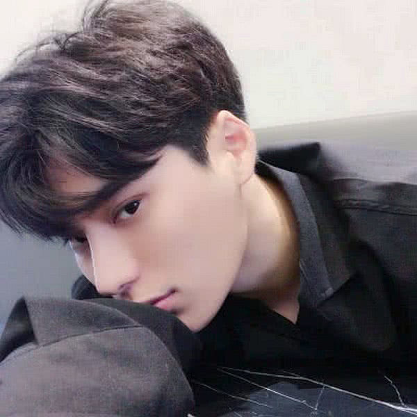 2025年最新男頭流行趨勢展望與時尚展望