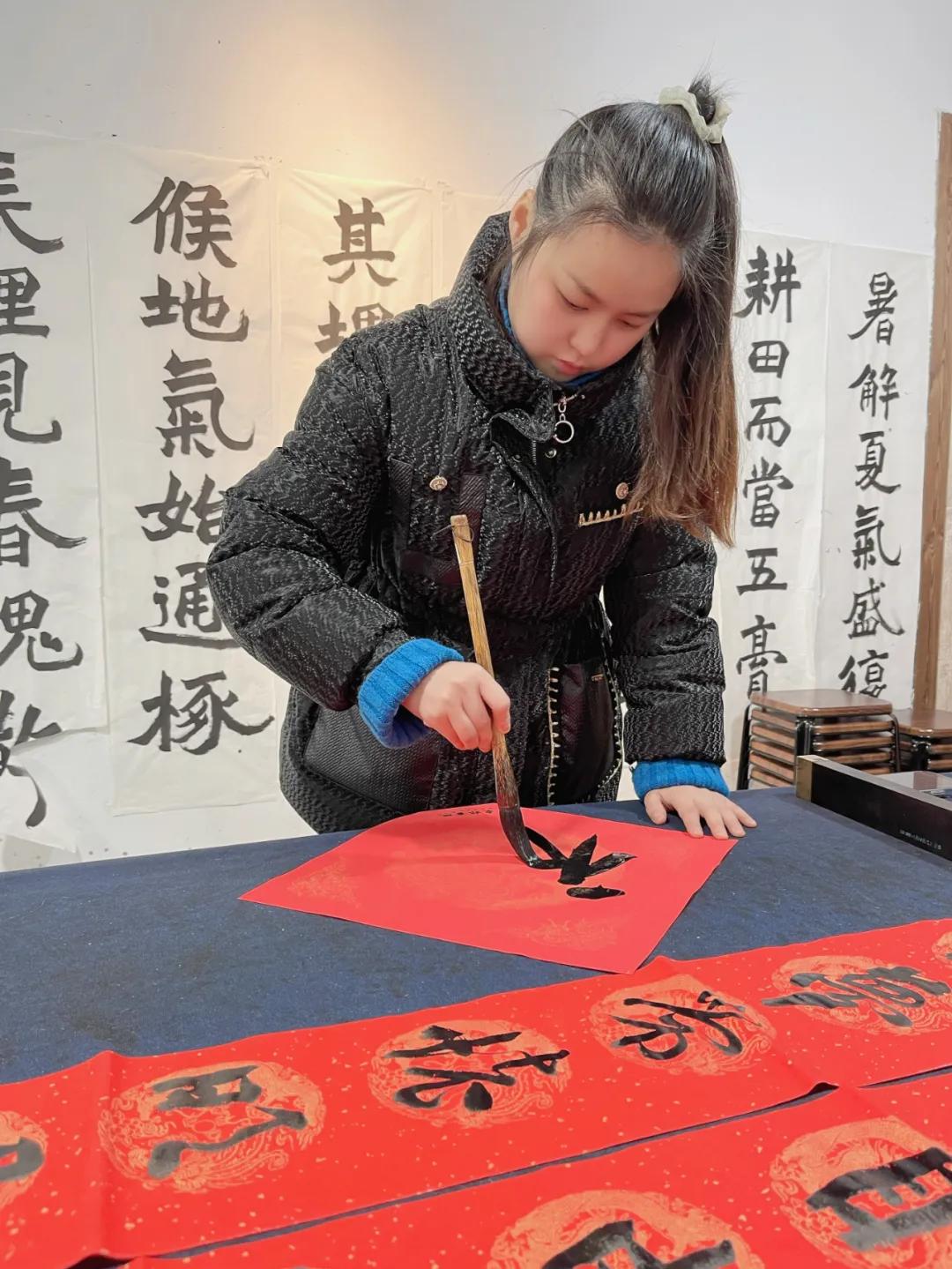 花社區(qū)最新動態(tài)，機(jī)遇綻放與自我成長的魔力