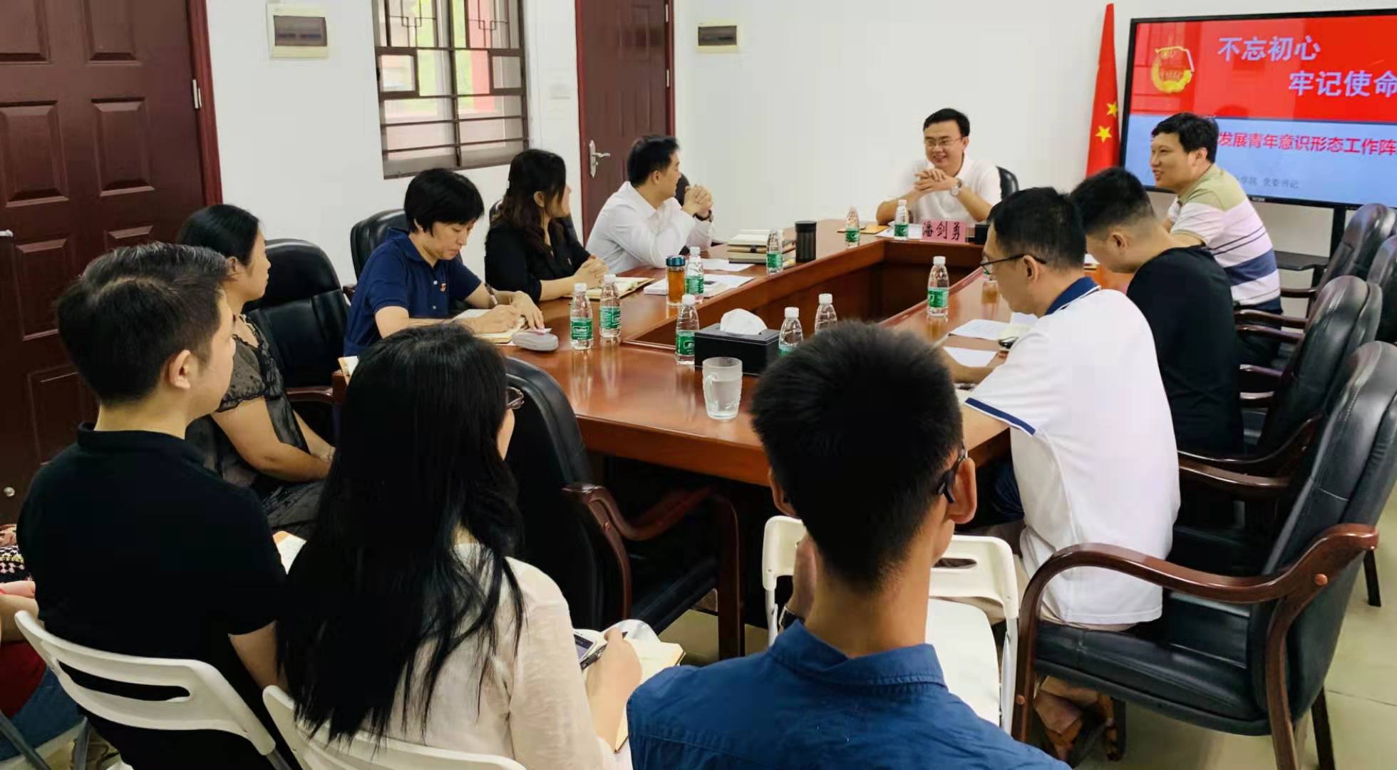 自然美景之旅，黨團(tuán)課最新與內(nèi)心的平和寧靜探尋